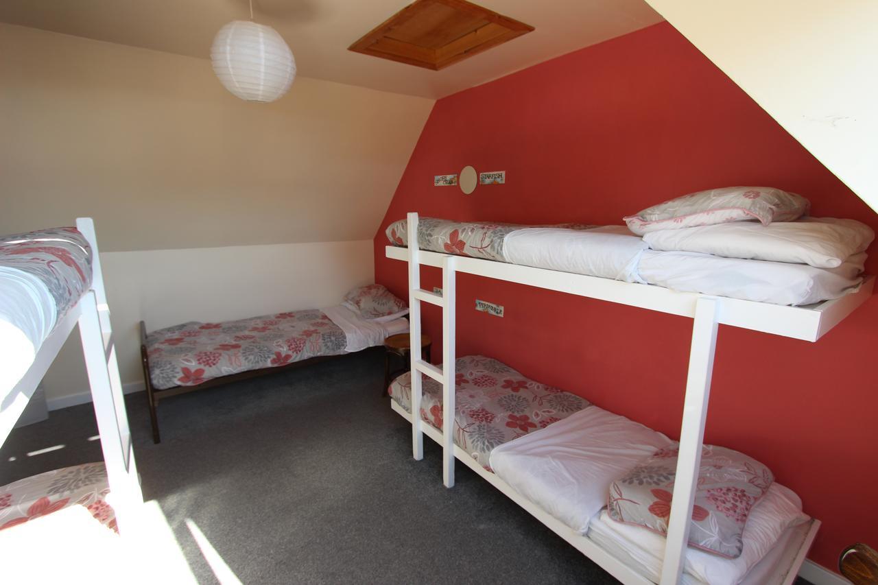 A Pousada Skye Backpackers Kyleakin Exterior foto